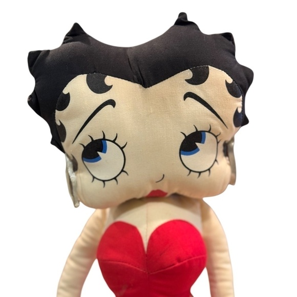 Vintage 1983 Betty Boop 17 Inch Cloth Doll - Picture 3 of 6